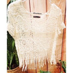 Bohemian beachy crotchet fringe tee ☀️
